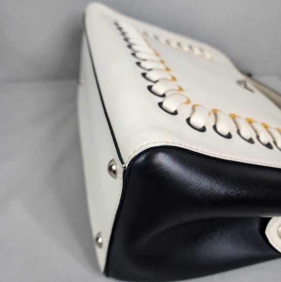 ✨️FENDI Dotcom Whipstitch Top Handle Bag - Picture 10 of 16